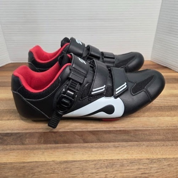 Peloton Size 41 Cycling Shoes Women's 10/Men's 8 Black Red FJX0820 3 Bolt Cleats - Picture 8 of 11